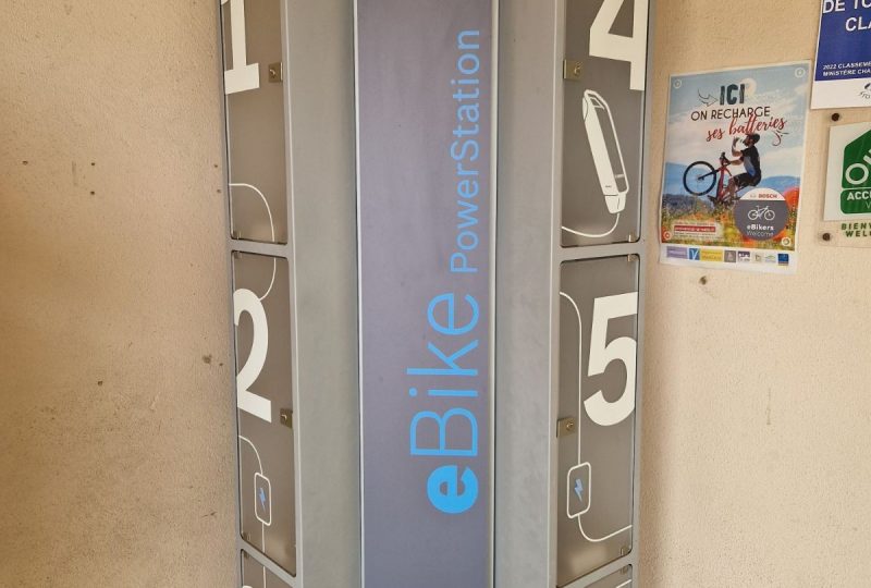 Charging station for electric bikes. à Valréas - 1
