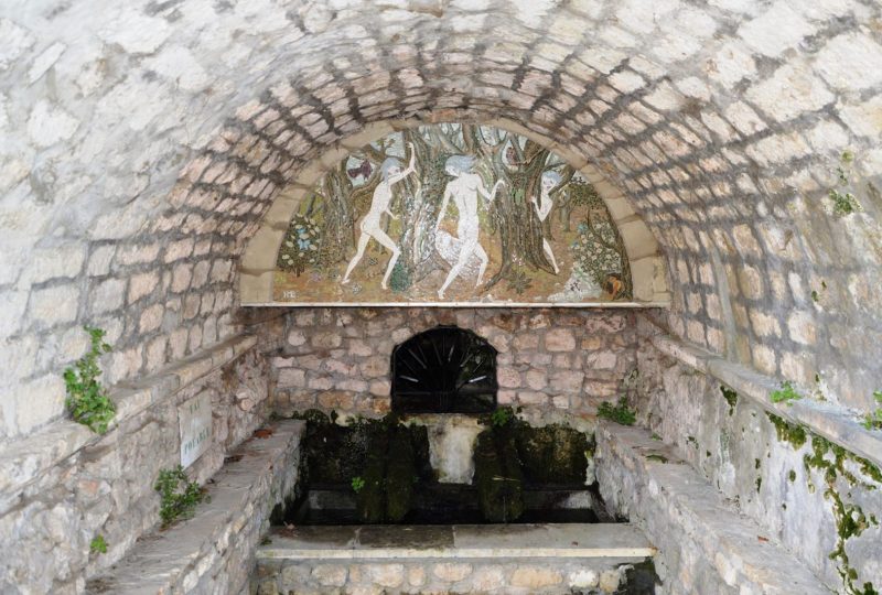 Great Fountain à La Garde-Adhémar - 0